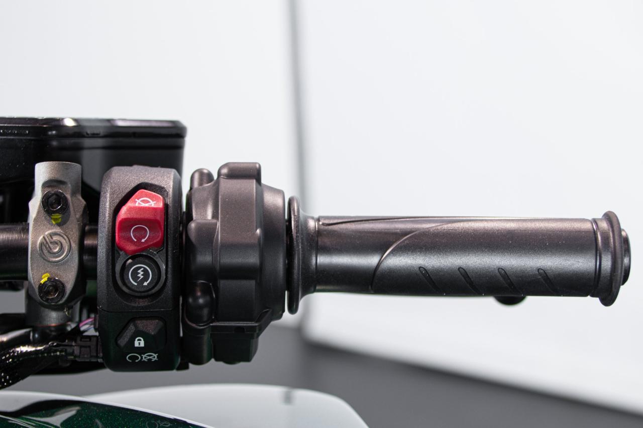 2024 Ducati DUCATI DIAVEL V4 BENTLEY