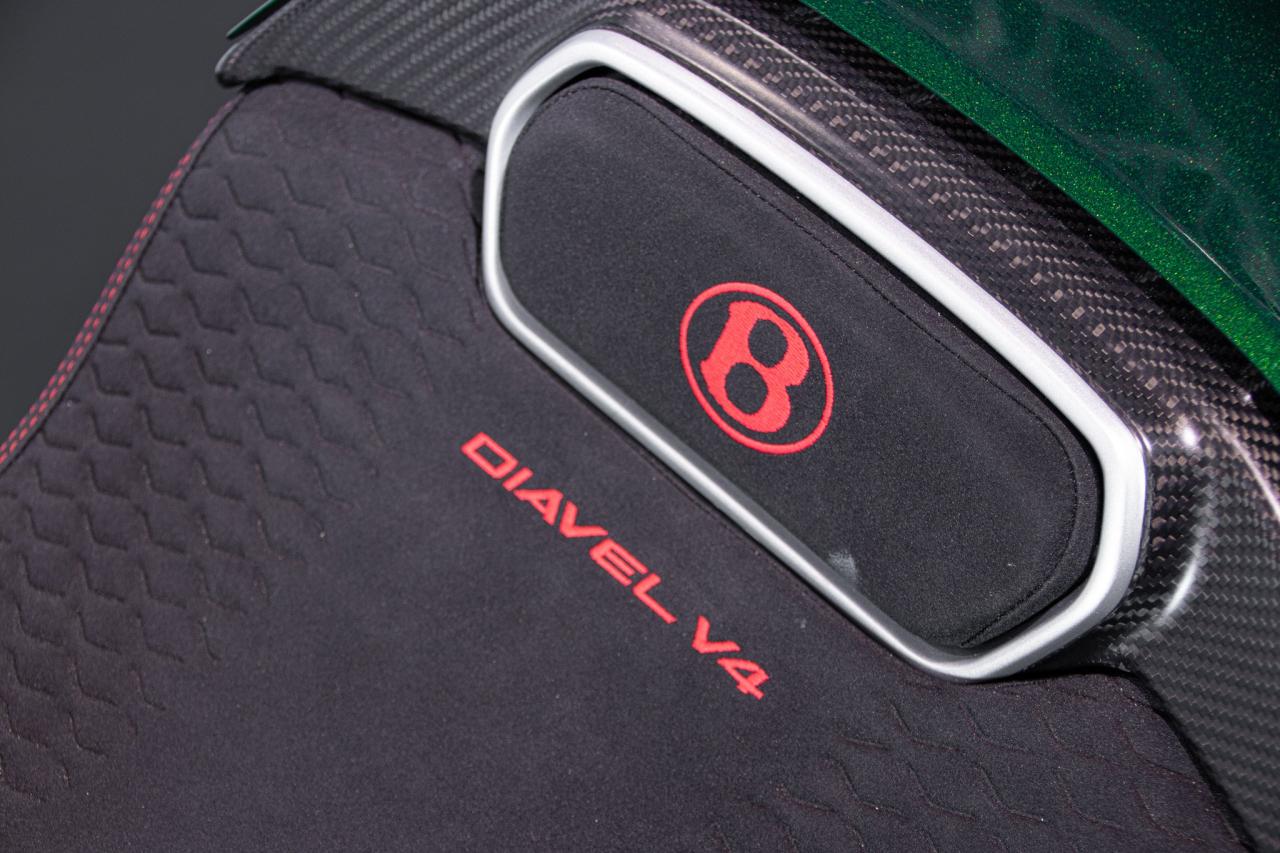 2024 Ducati DUCATI DIAVEL V4 BENTLEY