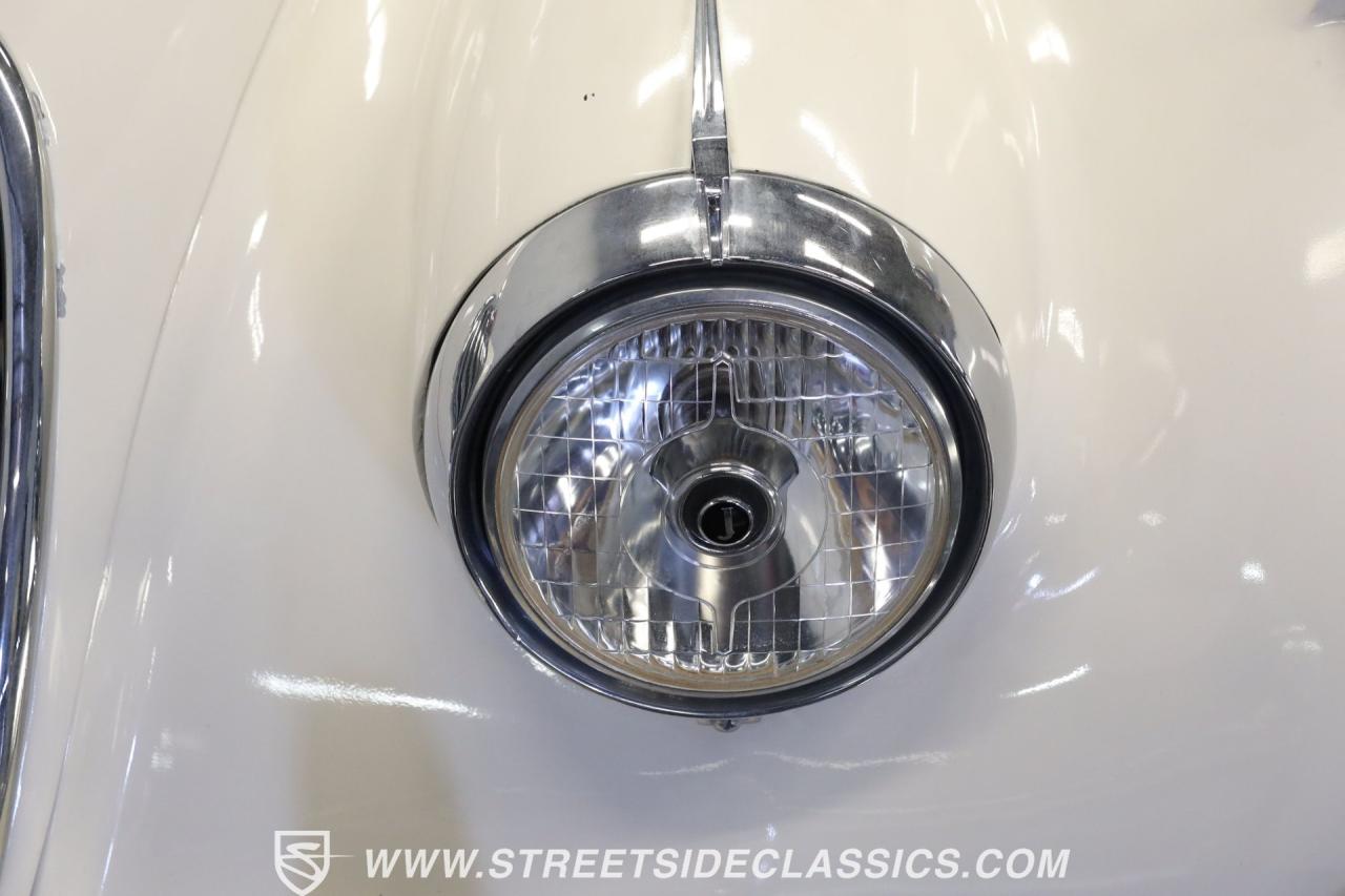 1956 Jaguar XK140 FHC