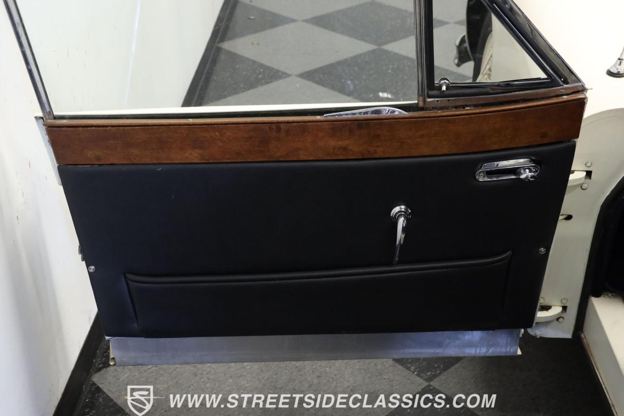 1956 Jaguar XK140 FHC