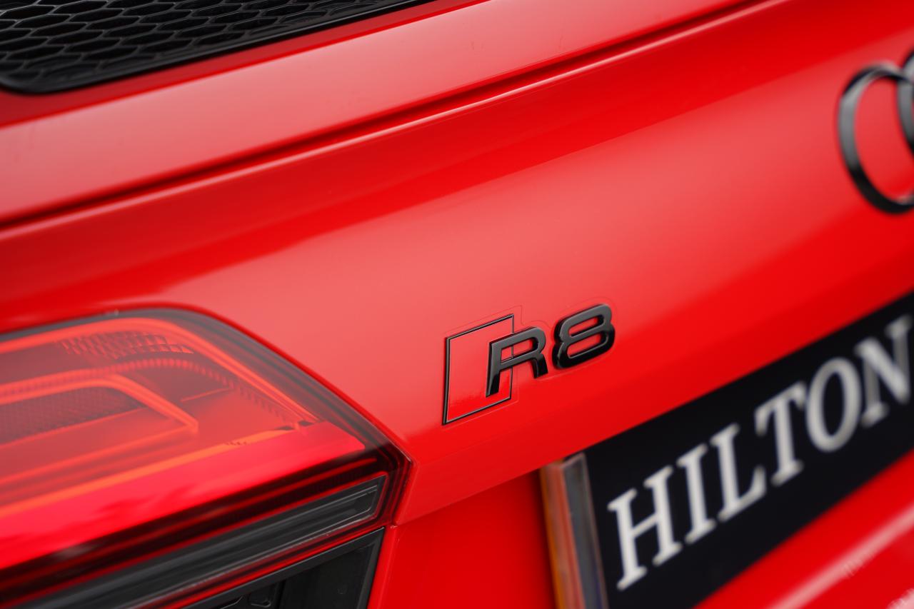 2018 Audi R8 V10 Plus