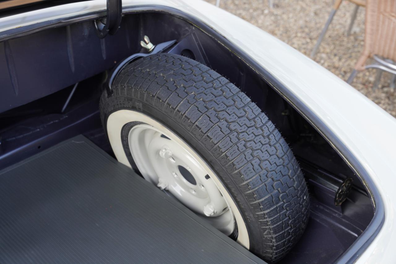 1962 Mercedes - Benz Mercedes Benz 190 SL &ldquo;Wei&szlig;&shy;grau &uuml;ber Rot&rdquo;