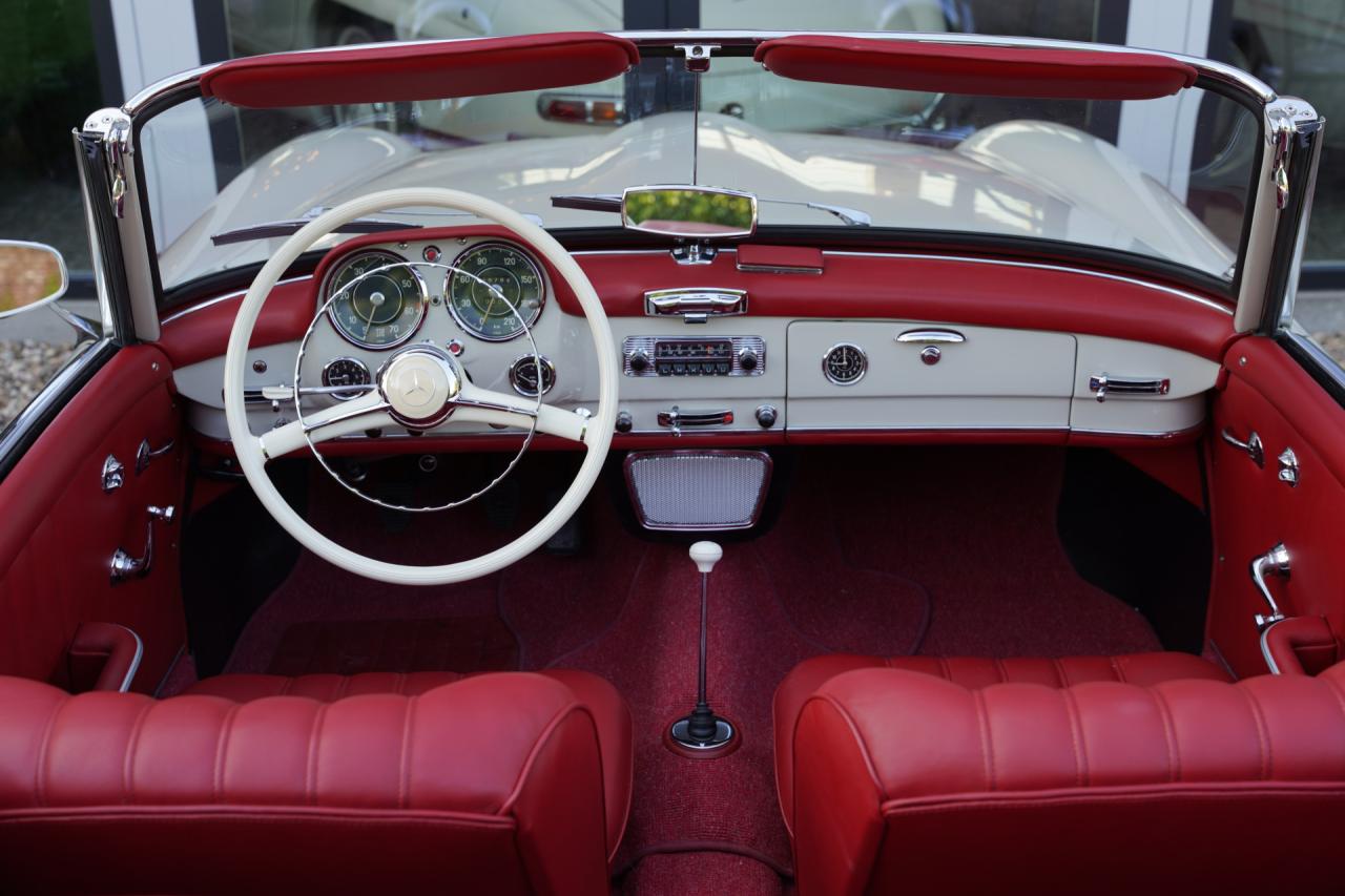 1962 Mercedes - Benz Mercedes Benz 190 SL &ldquo;Wei&szlig;&shy;grau &uuml;ber Rot&rdquo;