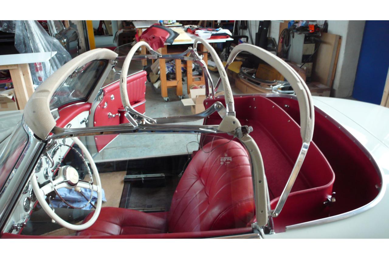 1962 Mercedes - Benz Mercedes Benz 190 SL &ldquo;Wei&szlig;&shy;grau &uuml;ber Rot&rdquo;