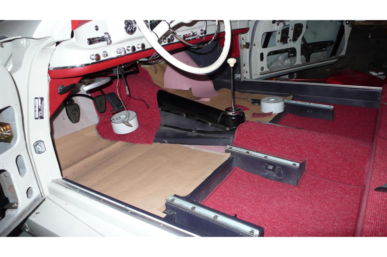 1962 Mercedes - Benz Mercedes Benz 190 SL &ldquo;Wei&szlig;&shy;grau &uuml;ber Rot&rdquo;