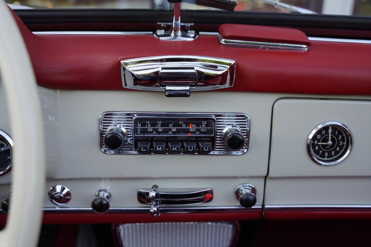 1962 Mercedes - Benz Mercedes Benz 190 SL &ldquo;Wei&szlig;&shy;grau &uuml;ber Rot&rdquo;