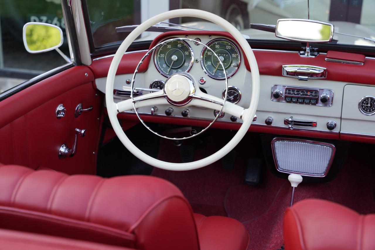 1962 Mercedes - Benz Mercedes Benz 190 SL &ldquo;Wei&szlig;&shy;grau &uuml;ber Rot&rdquo;