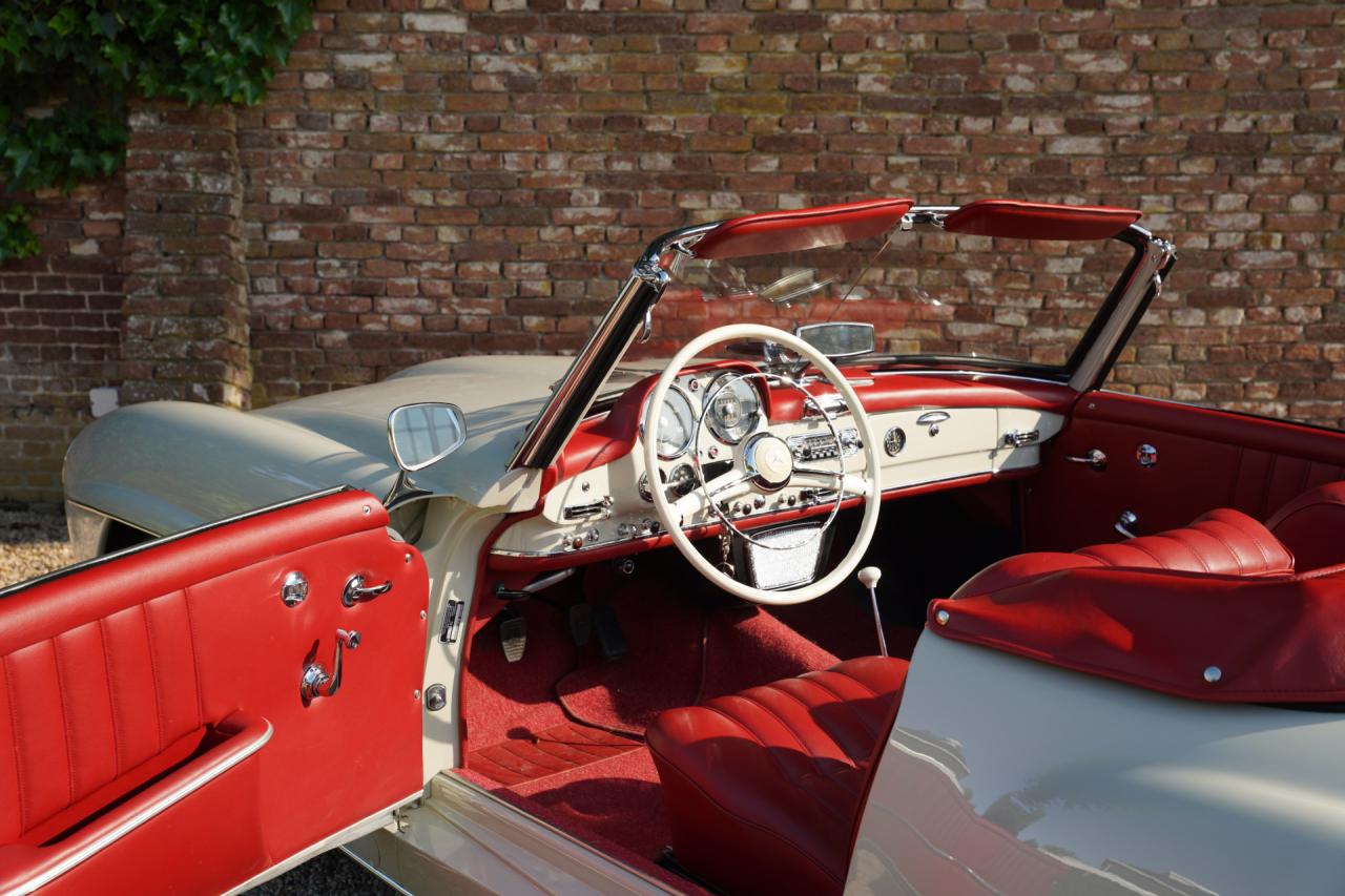 1962 Mercedes - Benz Mercedes Benz 190 SL &ldquo;Wei&szlig;&shy;grau &uuml;ber Rot&rdquo;