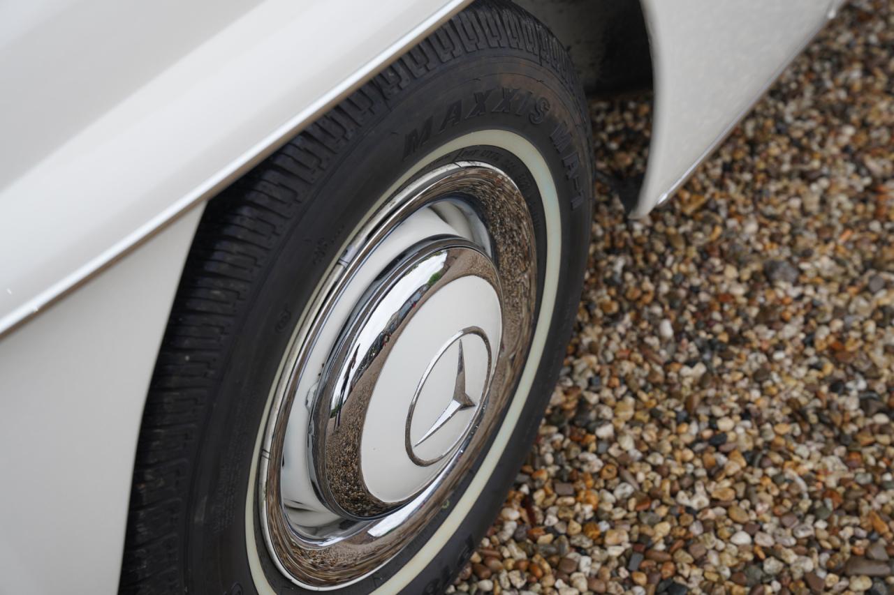 1960 Mercedes - Benz Mercedes Benz 190 SL &ldquo;Matching Numbers&rdquo;