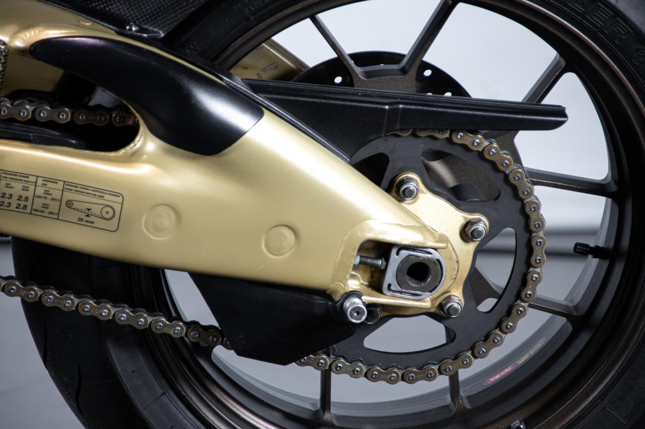 2002 Aprilia RSV R 1000 TUONO