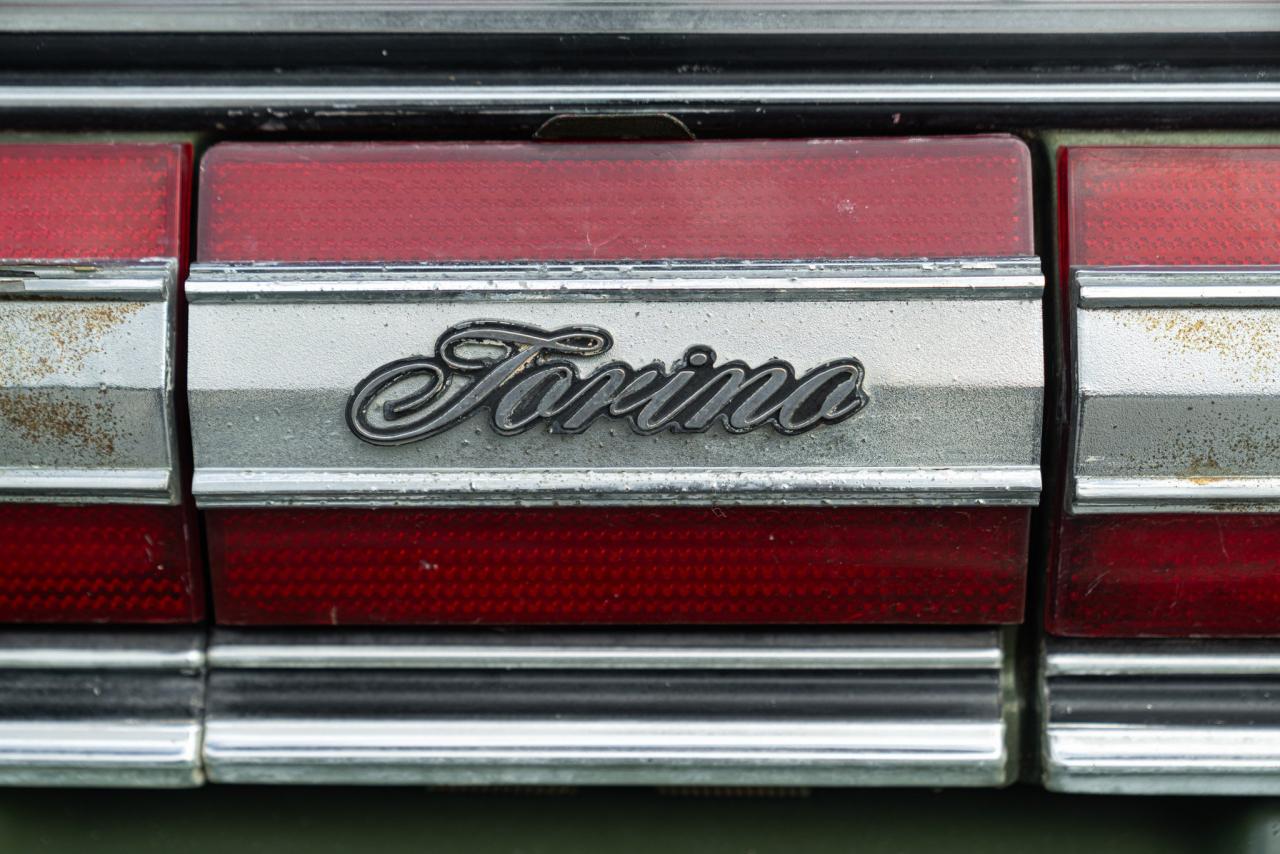 1976 Ford GRAN TORINO 4 DOOR 5.7 V8 BROUGHAM
