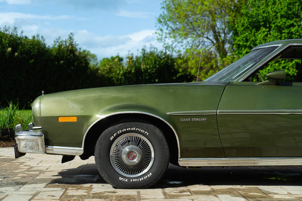 1976 Ford GRAN TORINO 4 DOOR 5.7 V8 BROUGHAM
