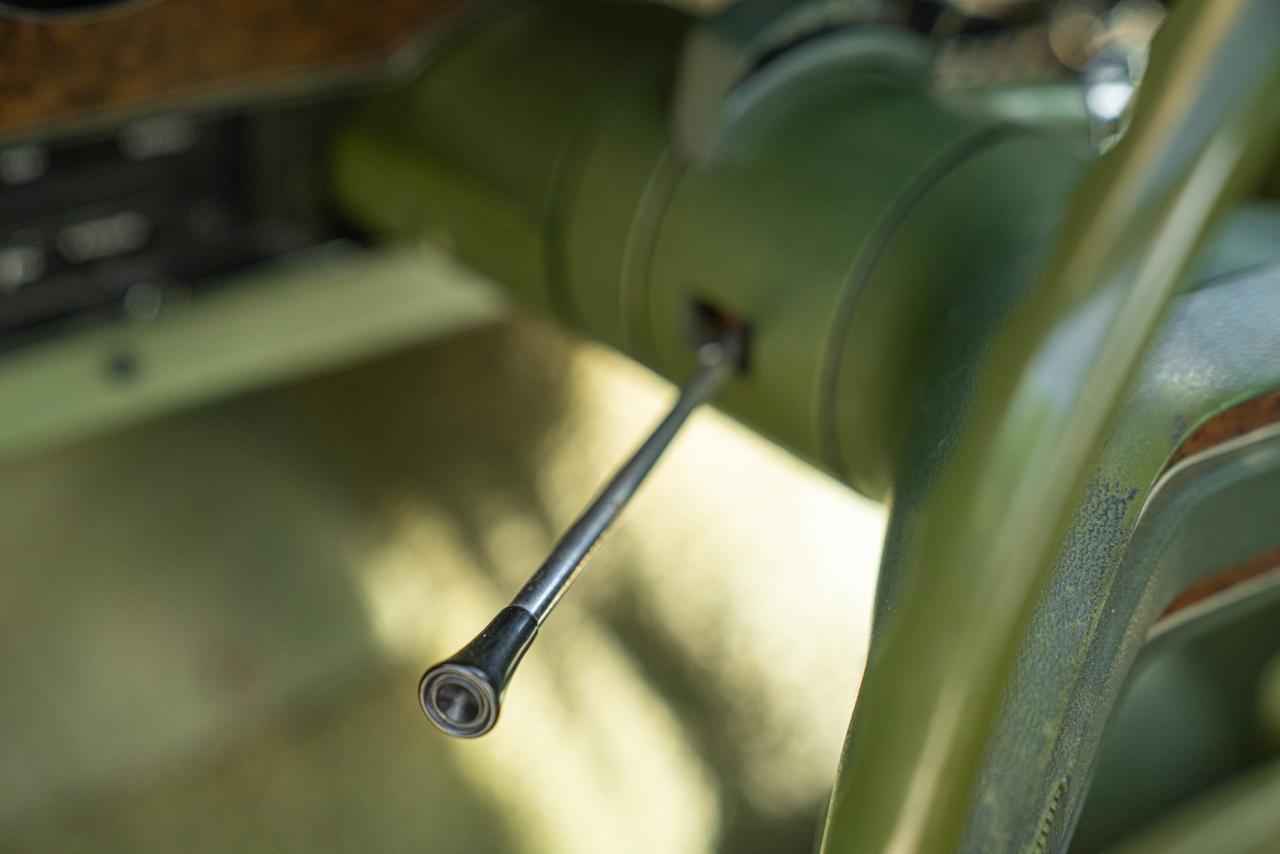 1976 Ford GRAN TORINO 4 DOOR 5.7 V8 BROUGHAM