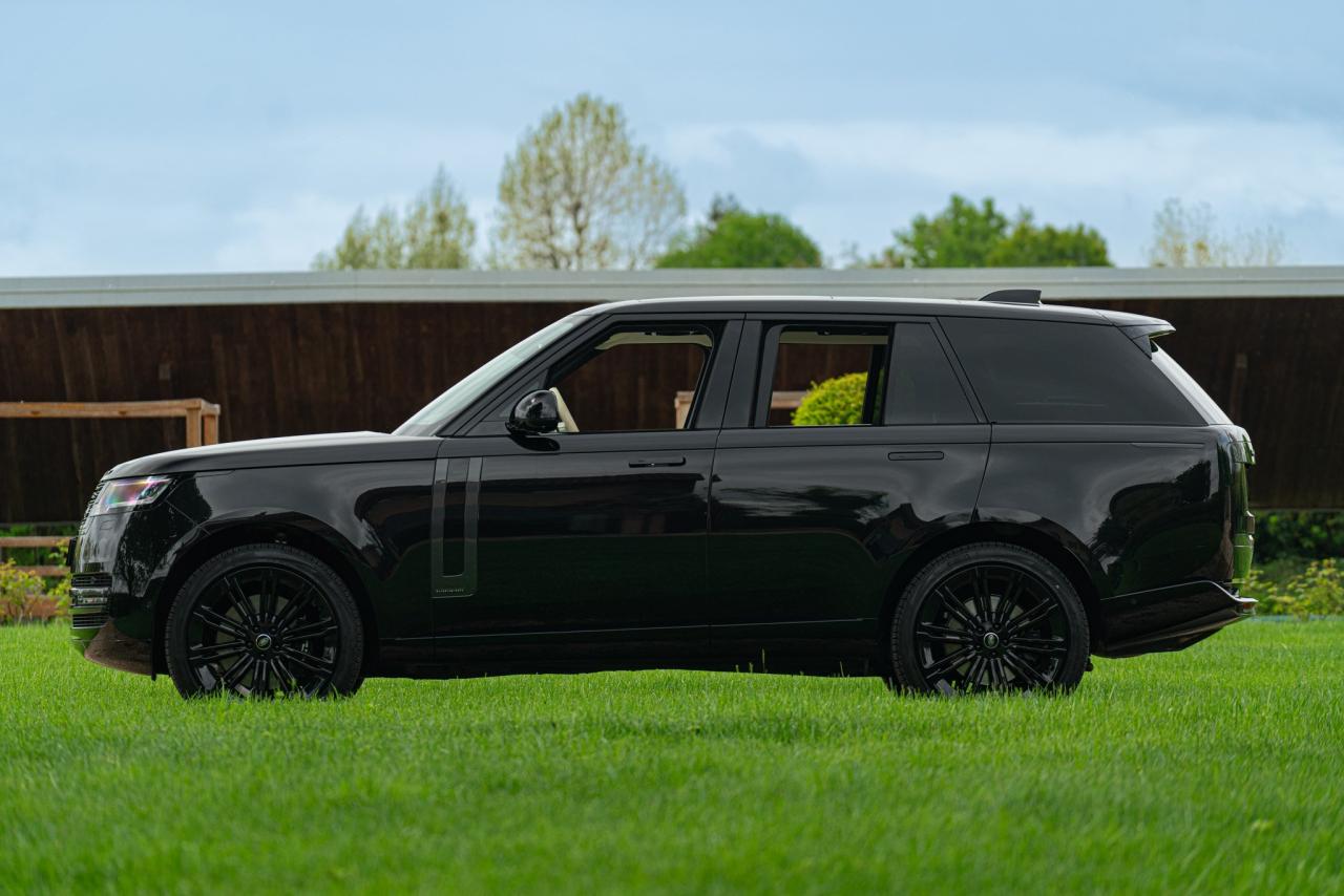 2024 Land Rover RANGE ROVER 4.4 V8 AUTOBIOGRAPHY