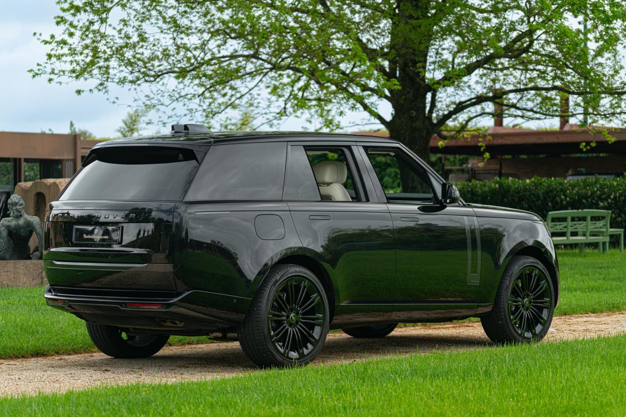 2024 Land Rover RANGE ROVER 4.4 V8 AUTOBIOGRAPHY