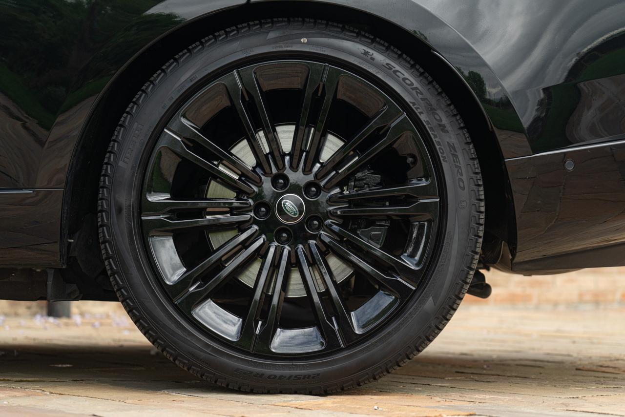 2024 Land Rover RANGE ROVER 4.4 V8 AUTOBIOGRAPHY