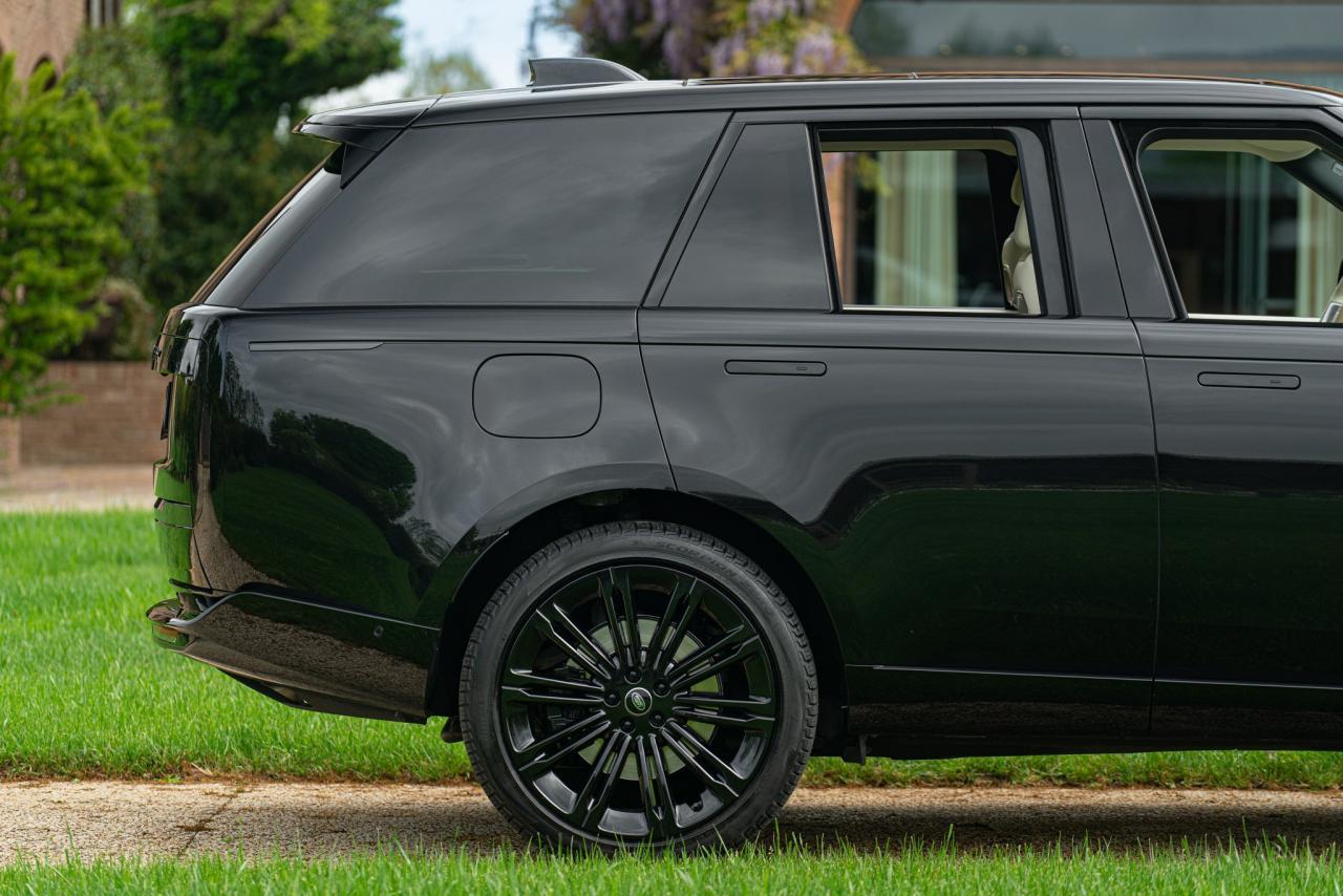 2024 Land Rover RANGE ROVER 4.4 V8 AUTOBIOGRAPHY