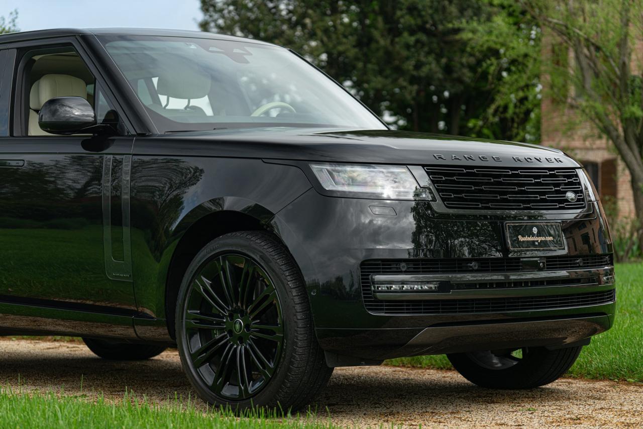 2024 Land Rover RANGE ROVER 4.4 V8 AUTOBIOGRAPHY