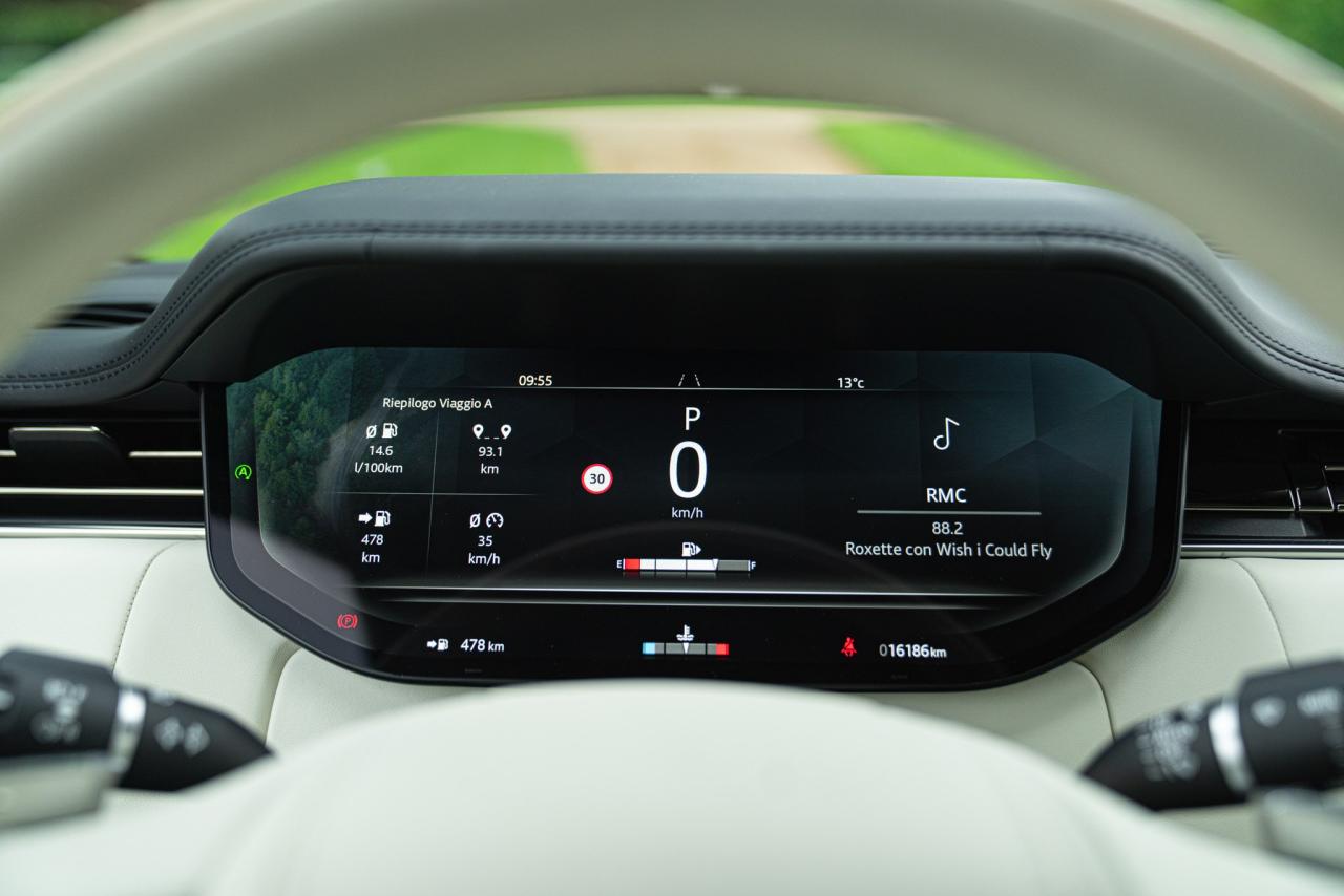 2024 Land Rover RANGE ROVER 4.4 V8 AUTOBIOGRAPHY