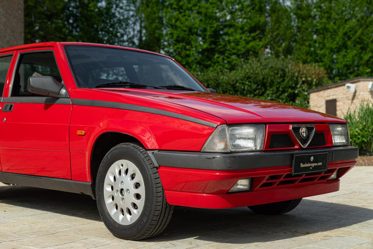 1991 Alfa Romeo 75