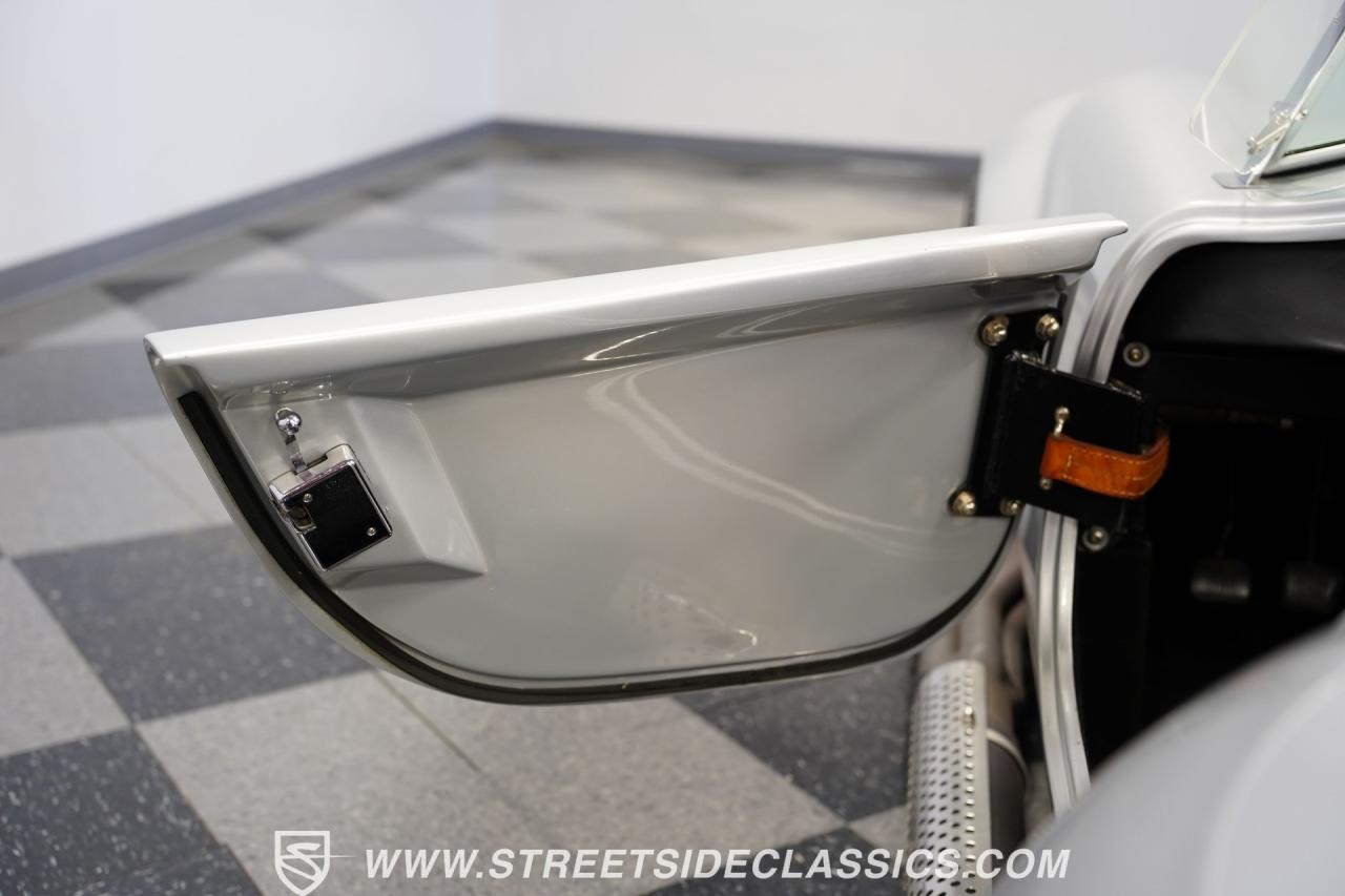 1965 Shelby Cobra Factory Five