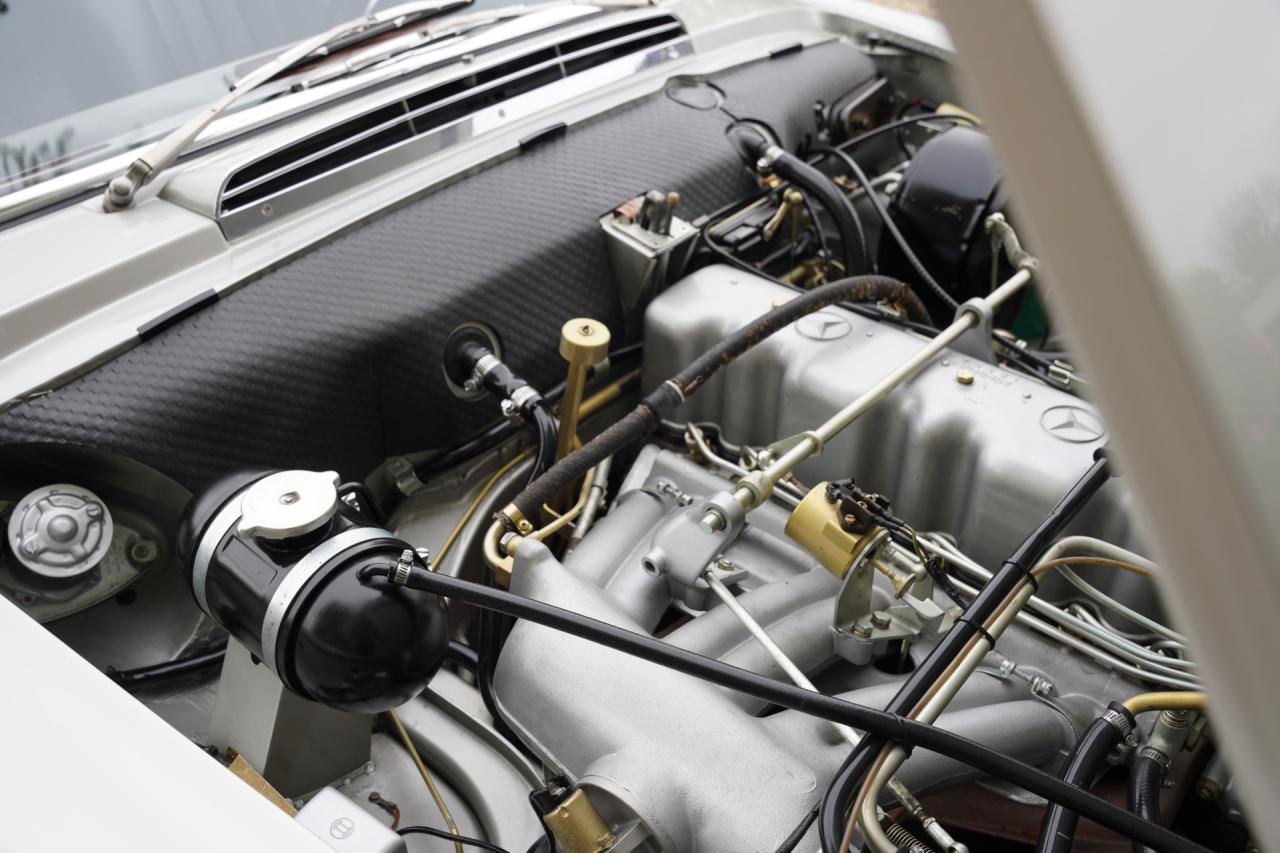 1969 Mercedes - Benz Mercedes Benz 280 SL Pagode &ldquo;Extensively restored&rdquo;