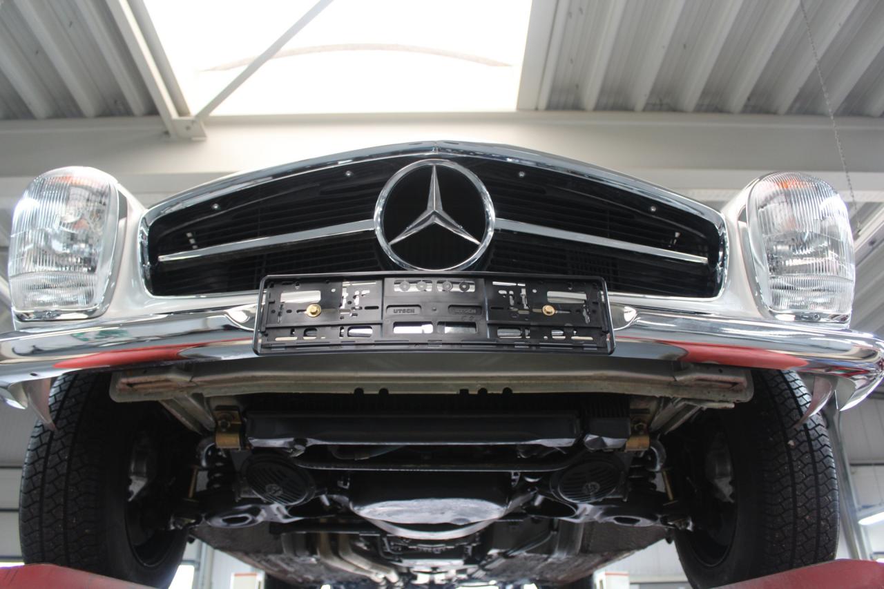 1969 Mercedes - Benz Mercedes Benz 280 SL Pagode &ldquo;Extensively restored&rdquo;