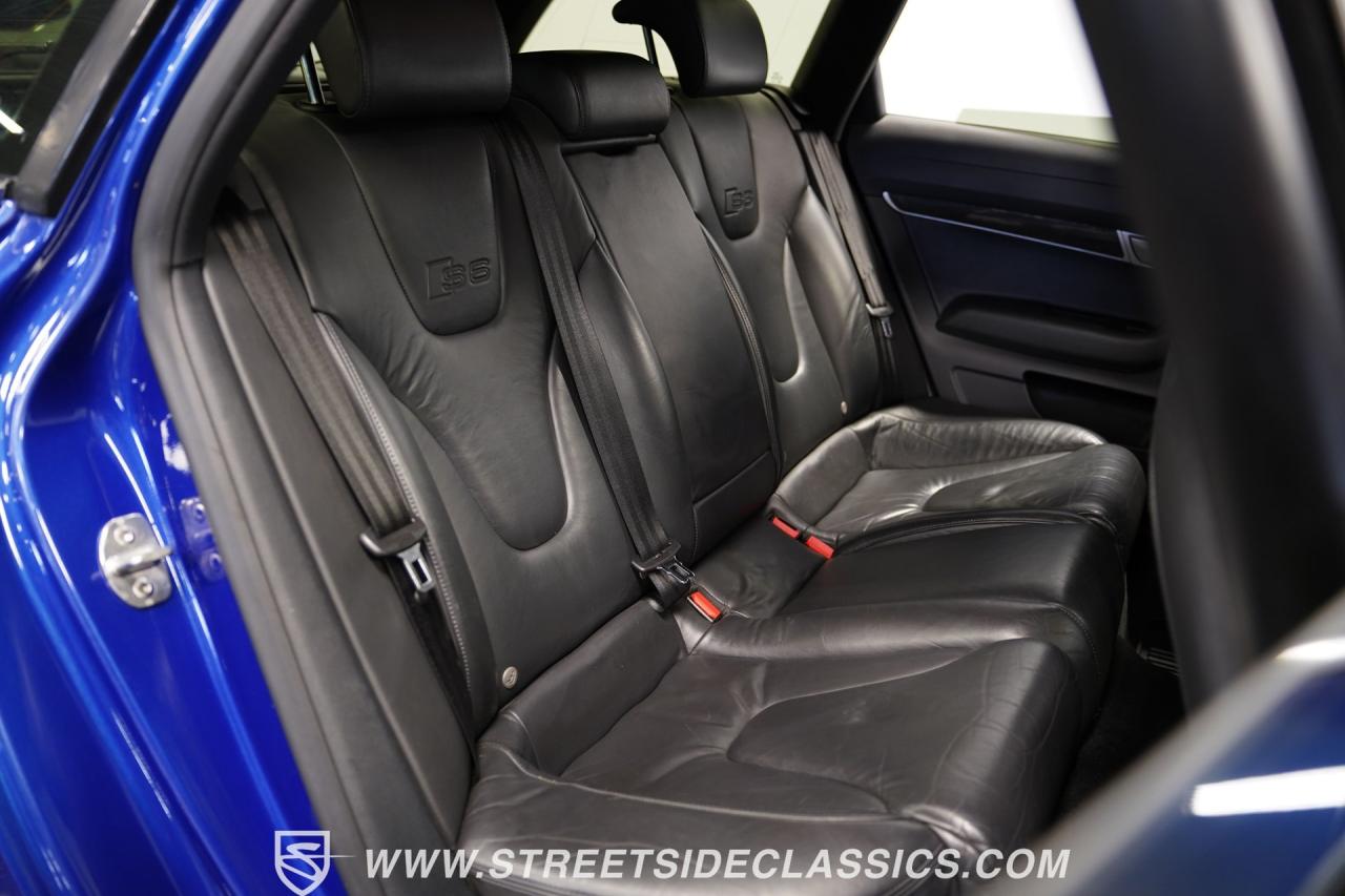 2006 Audi A6 V10 Avant S6 Tribute