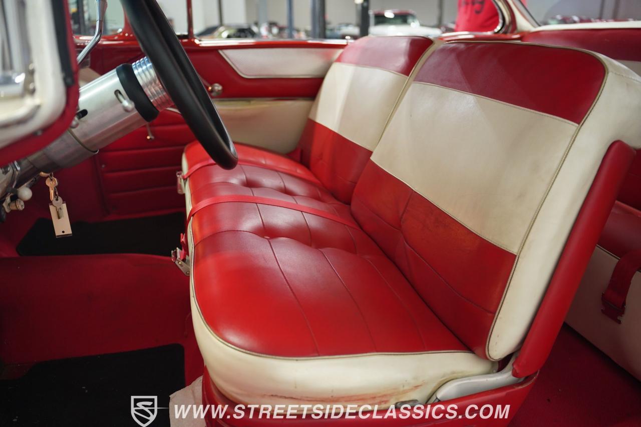 1956 Pontiac Star Chief