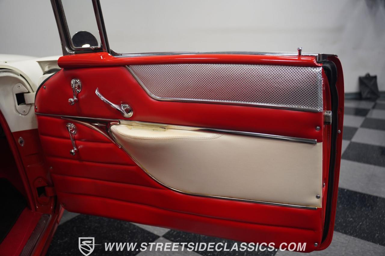 1956 Pontiac Star Chief