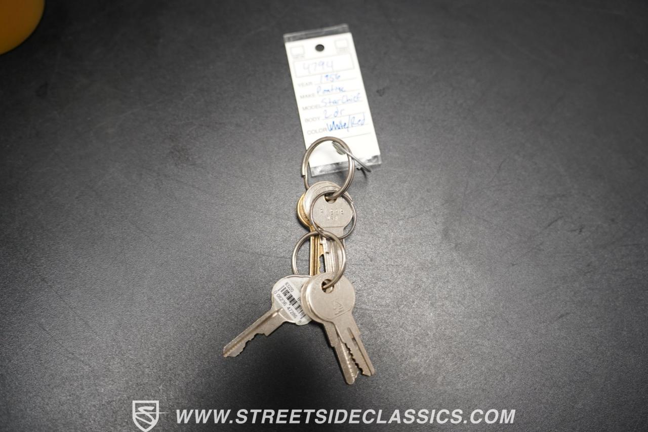 1956 Pontiac Star Chief