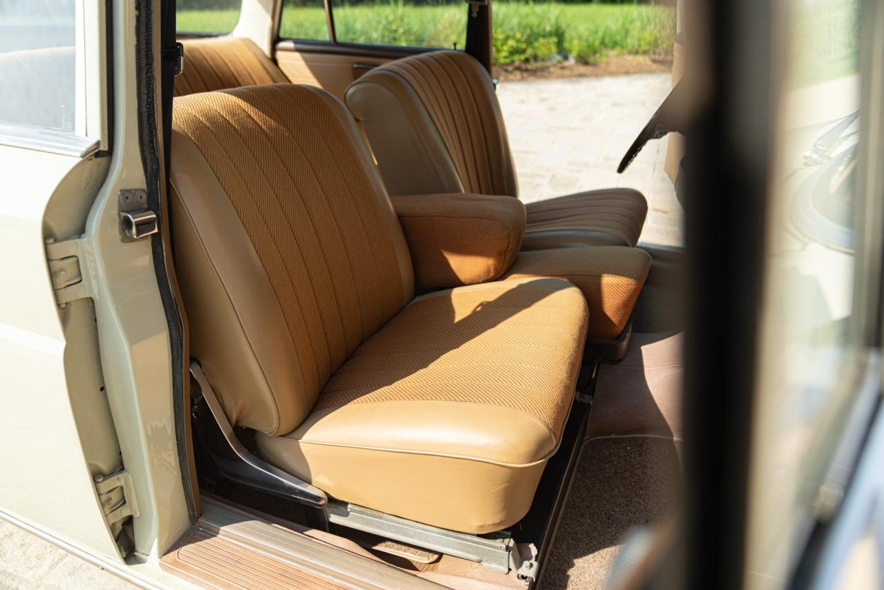 1966 Mercedes - Benz 200 CODINE