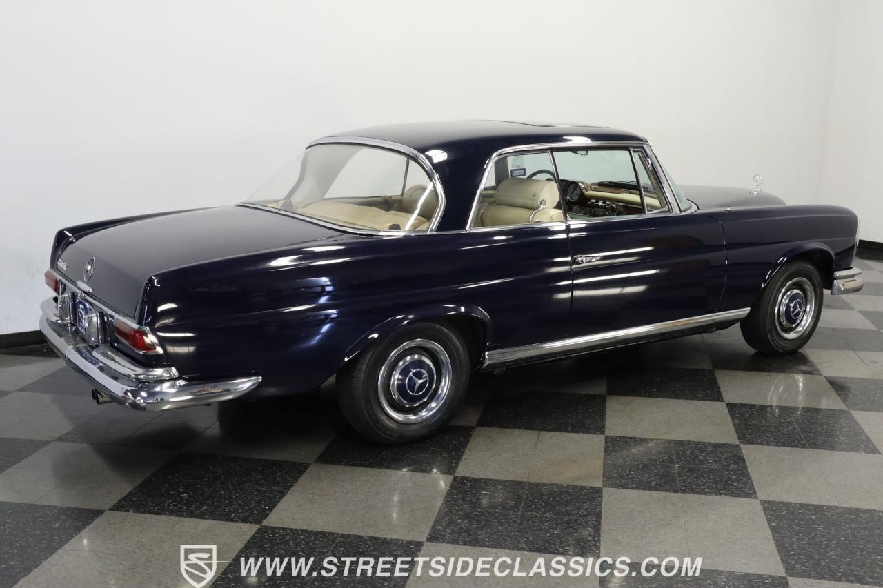 1966 Mercedes - Benz 250SE Coupe