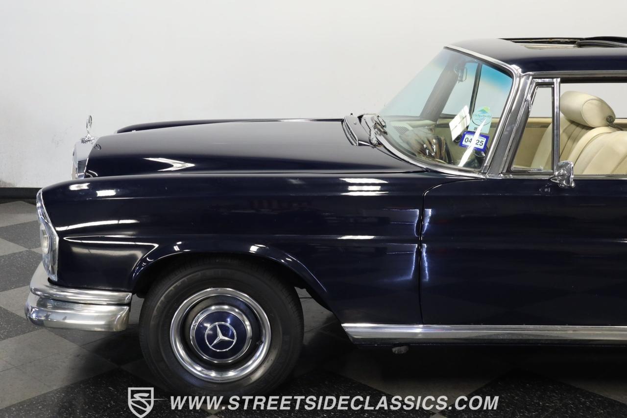 1966 Mercedes - Benz 250SE Coupe