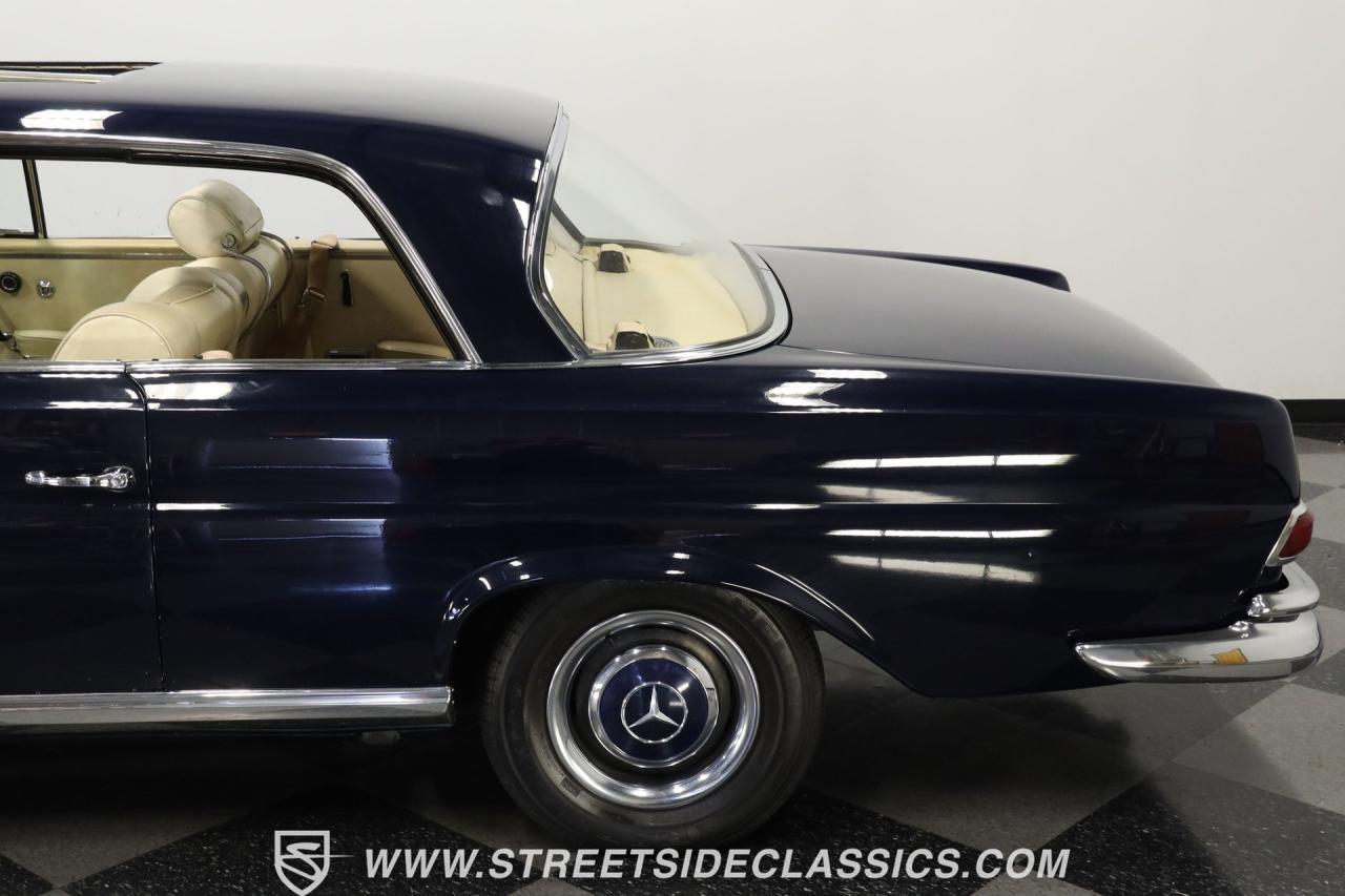 1966 Mercedes - Benz 250SE Coupe