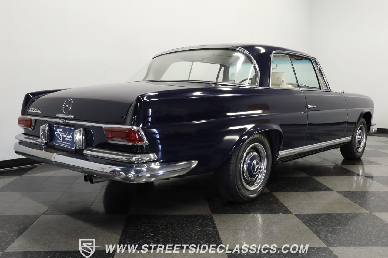 1966 Mercedes - Benz 250SE Coupe
