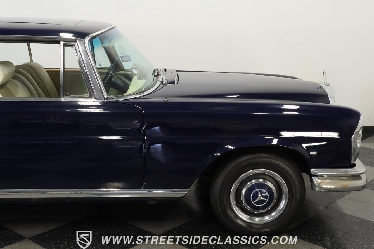 1966 Mercedes - Benz 250SE Coupe