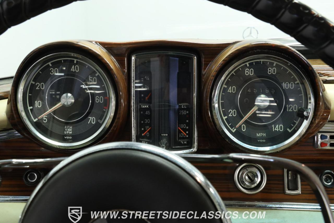 1966 Mercedes - Benz 250SE Coupe