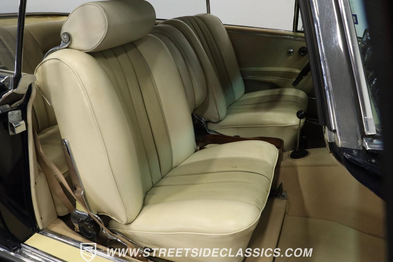 1966 Mercedes - Benz 250SE Coupe