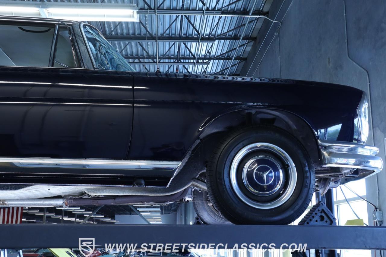 1966 Mercedes - Benz 250SE Coupe