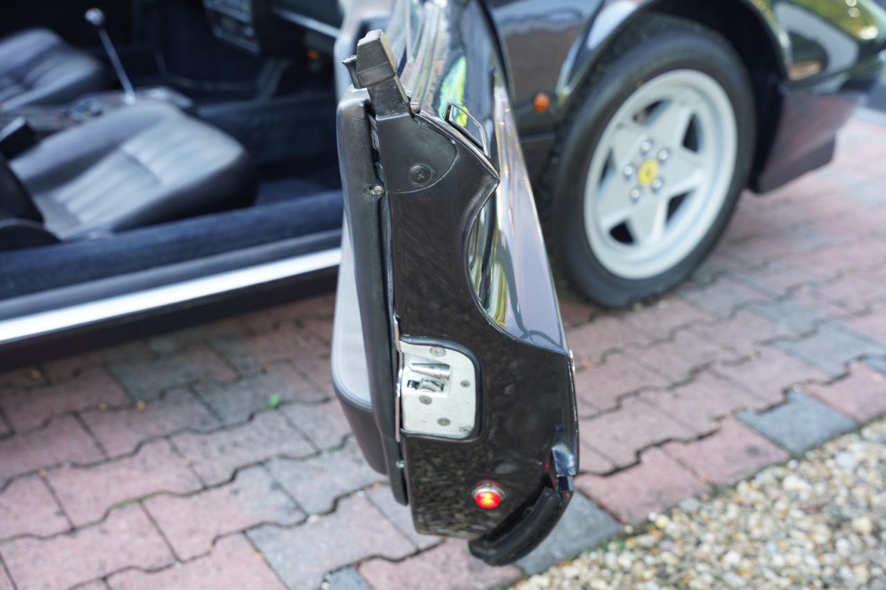 1987 Ferrari 328 GTS