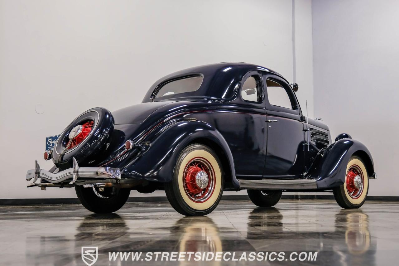 1935 Ford 5-Window Rumble Seat Coupe
