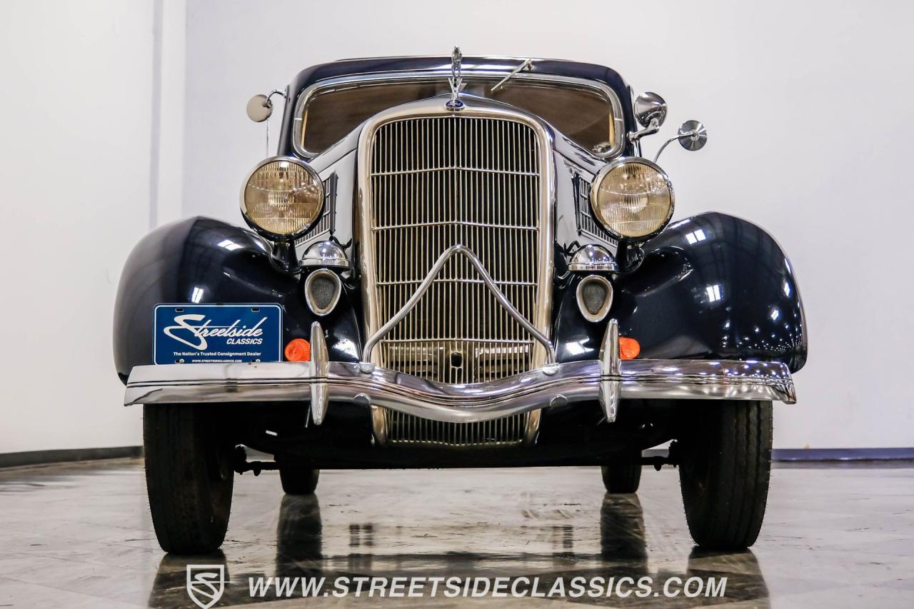 1935 Ford 5-Window Rumble Seat Coupe