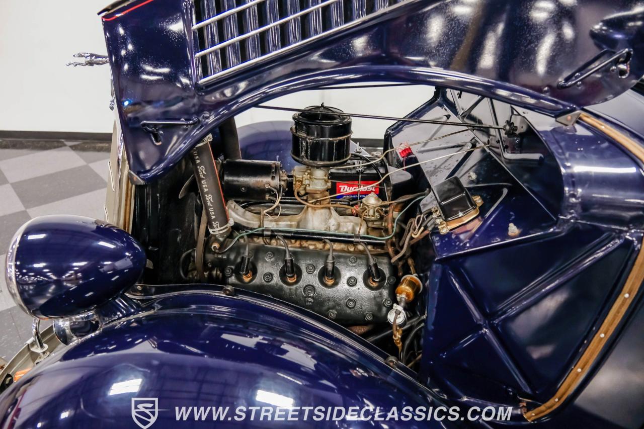 1935 Ford 5-Window Rumble Seat Coupe