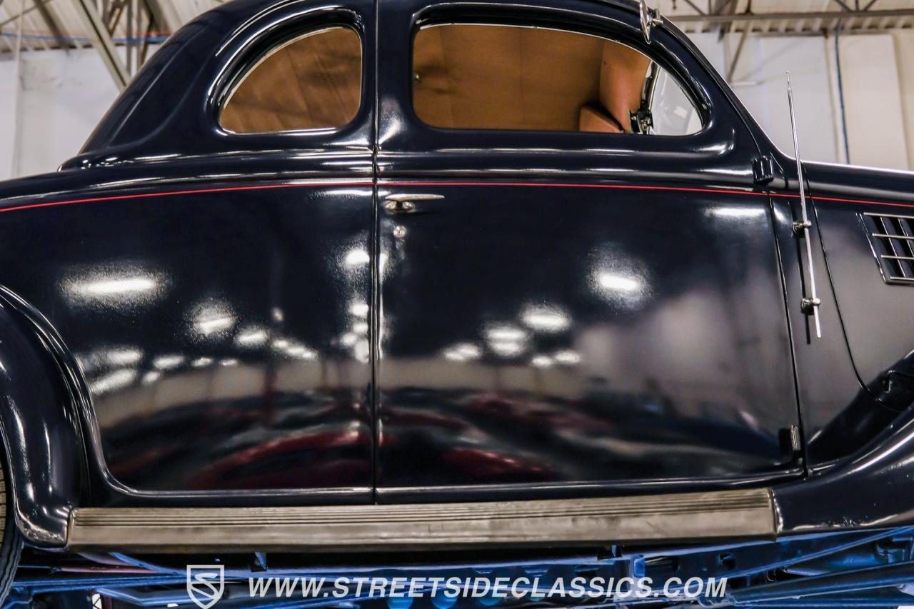 1935 Ford 5-Window Rumble Seat Coupe