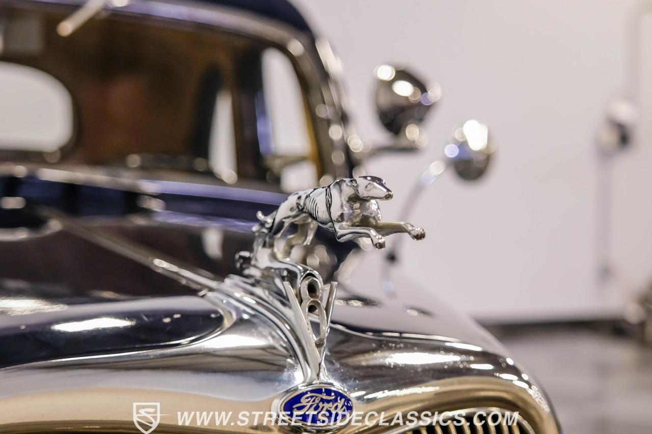 1935 Ford 5-Window Rumble Seat Coupe