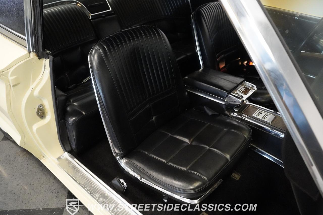 1966 Ford Thunderbird Landau