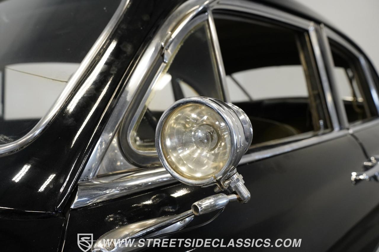 1951 Lincoln Cosmopolitan