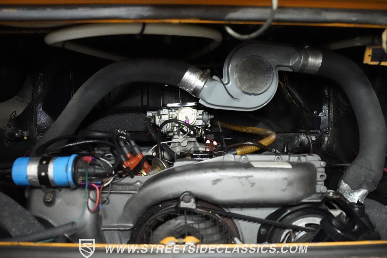 1972 Volkswagen Westfalia Camper