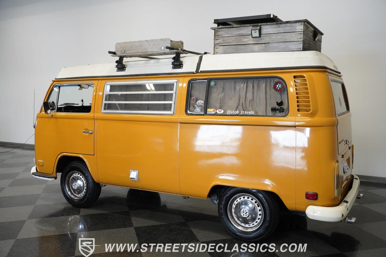 1972 Volkswagen Westfalia Camper